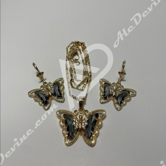 Gray Butterfly set (gold plated) - Picture 5 of 5